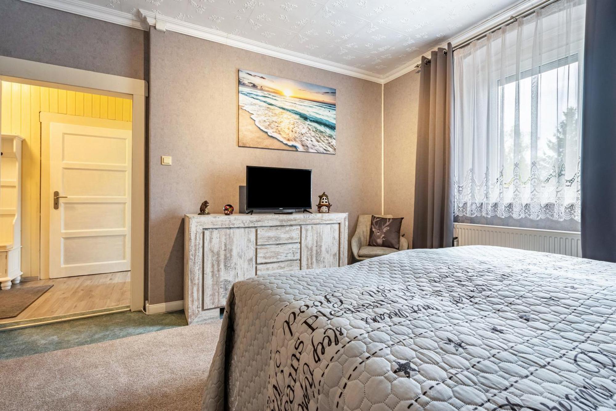 Urlaub Mit Hund Apartment Neupetershain Bagian luar foto